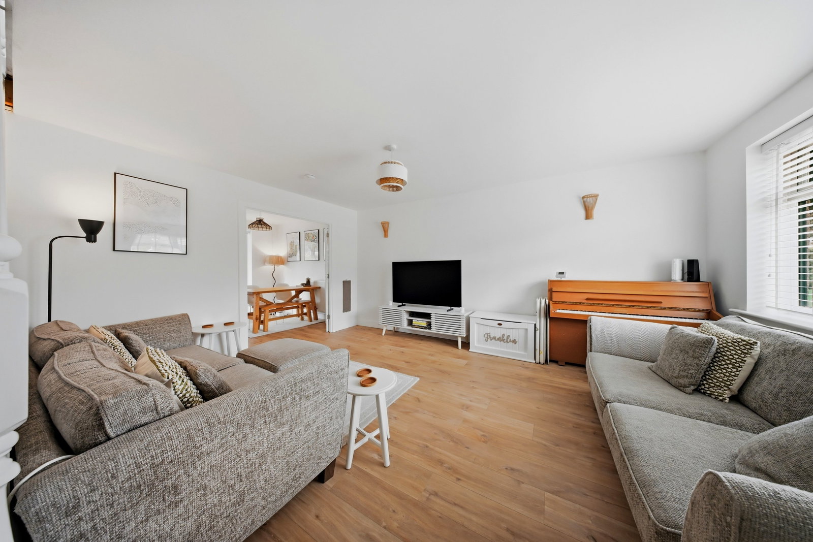 Detached House for sale in Accrington, Spring Hall, Clayton Le Moors, Accrington, BB5 5TF, 918 m²