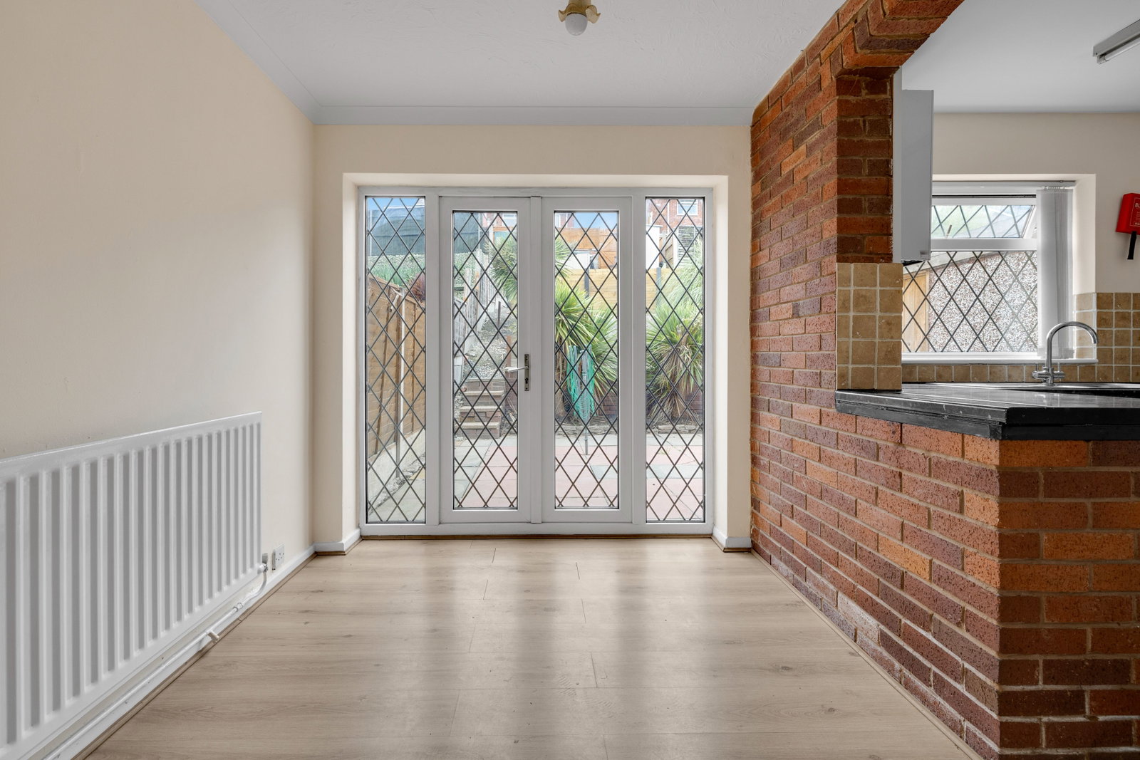 Semi Detached House for sale in Brierley Hill, Stockwell Avenue, Quarry Bank, Brierley Hill, DY5 2NS