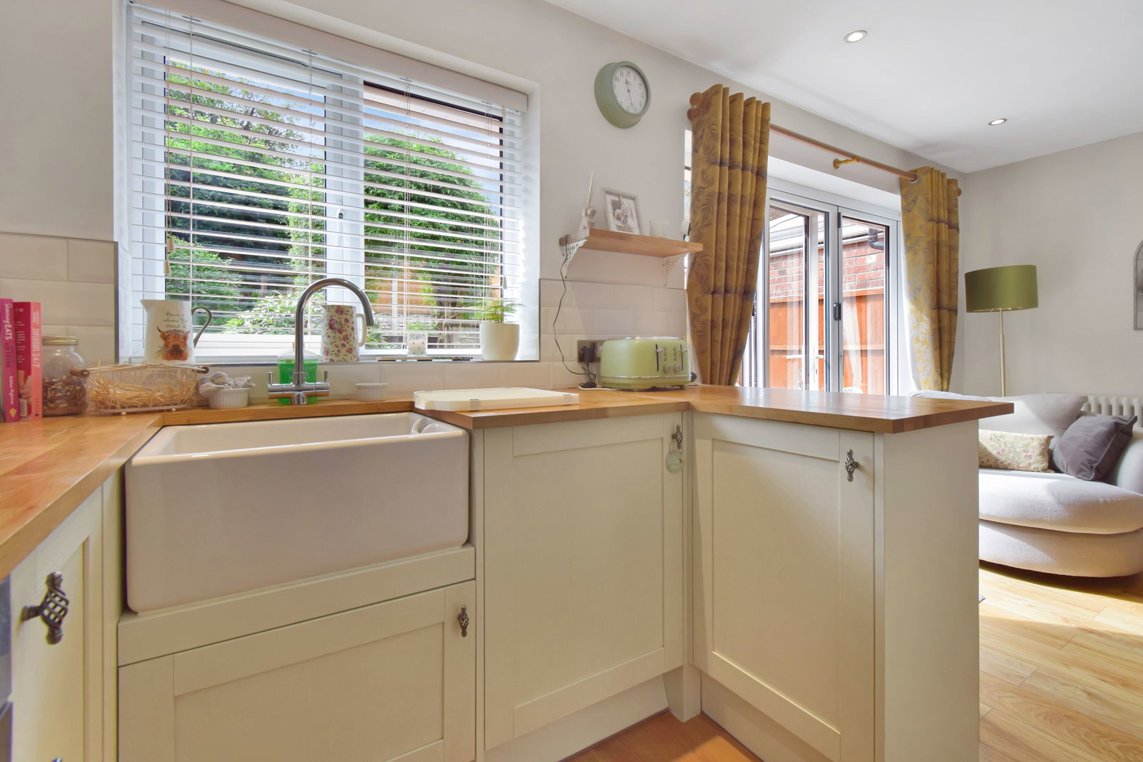 Semi Detached Bungalow for sale in Preston, Carr Field, Bamber Bridge, Preston, PR5 8BS