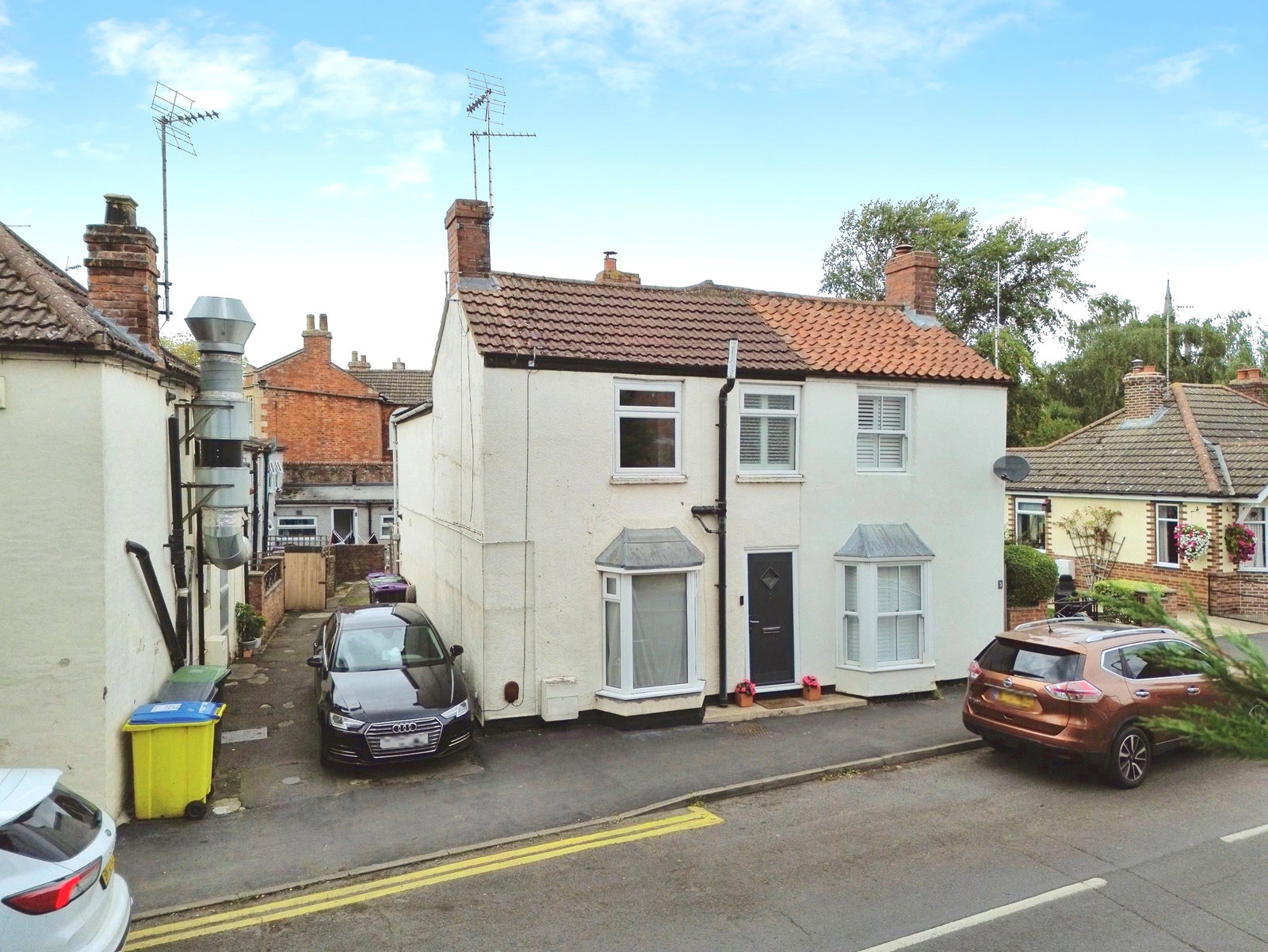 Semi Detached House for sale in Sleaford, Eastgate, Heckington, Sleaford, NG34 9RB