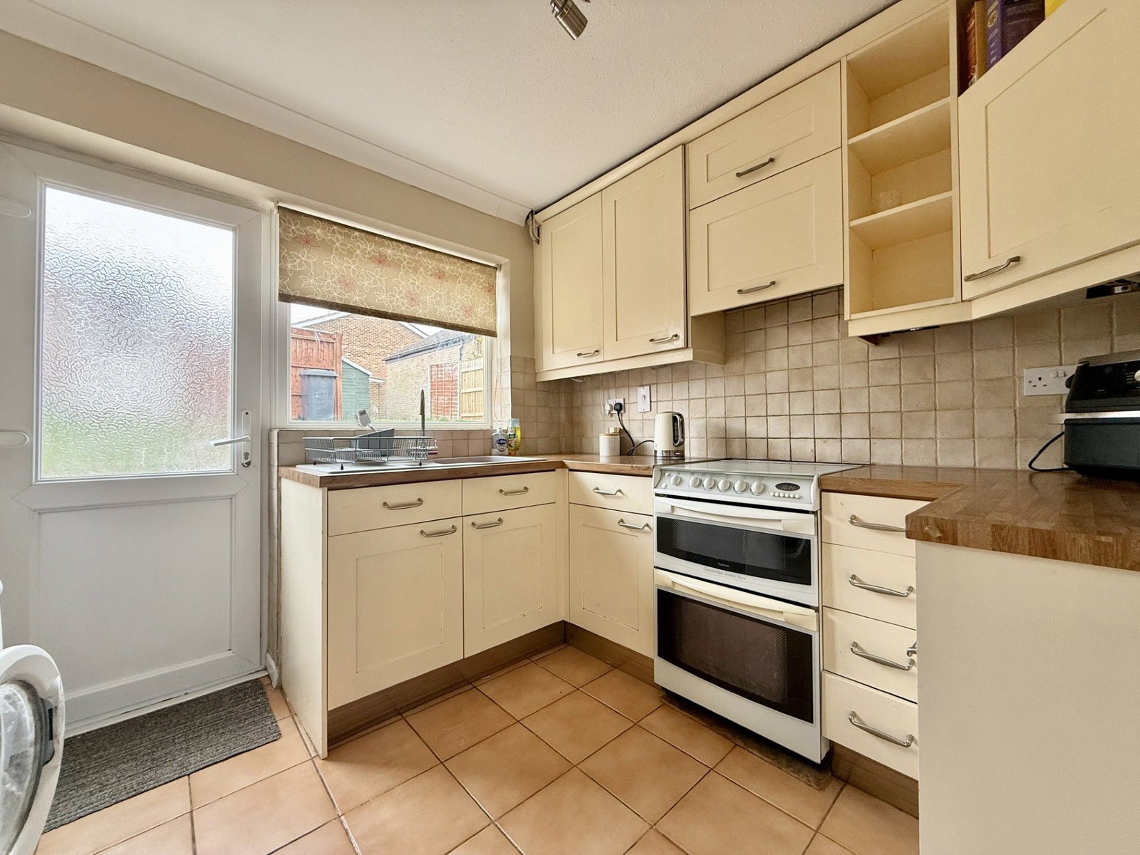 Detached House for sale in Gloucester, Abbeydale, Gloucester, 1143 m²