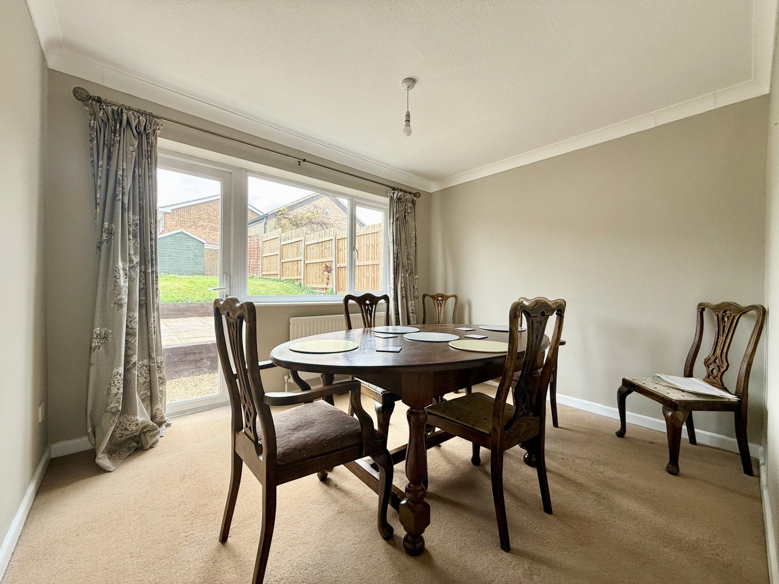 Detached House for sale in Gloucester, Abbeydale, Gloucester, 1143 m²