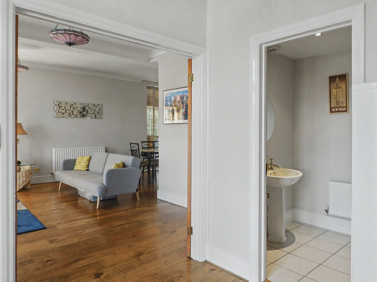 Semi Detached House for sale in London, Victory Road, Wanstead, E11, 1226 m²