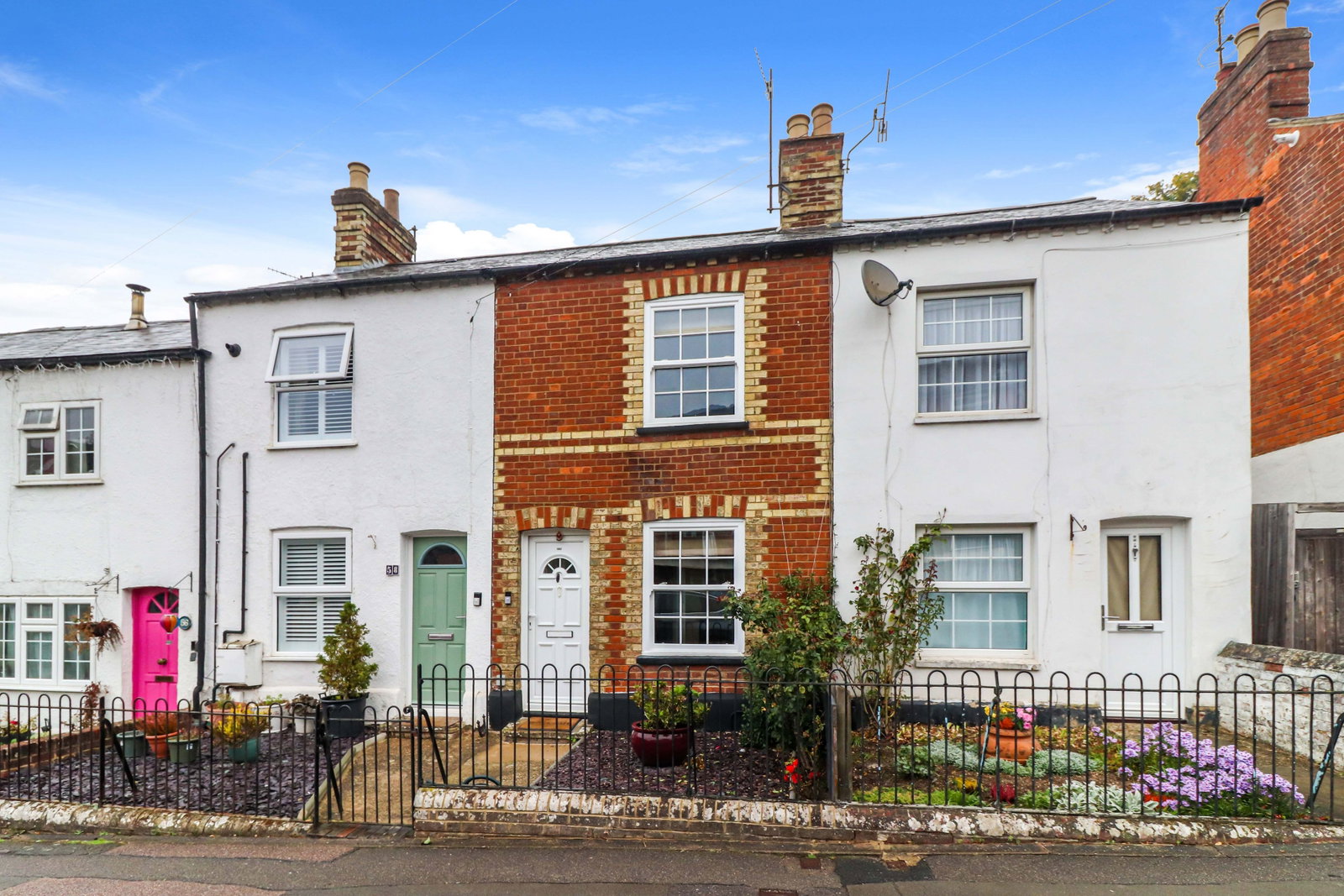 Terraced House for sale in Chesham, Upper George Street, Chesham, Buckinghamshire, HP5