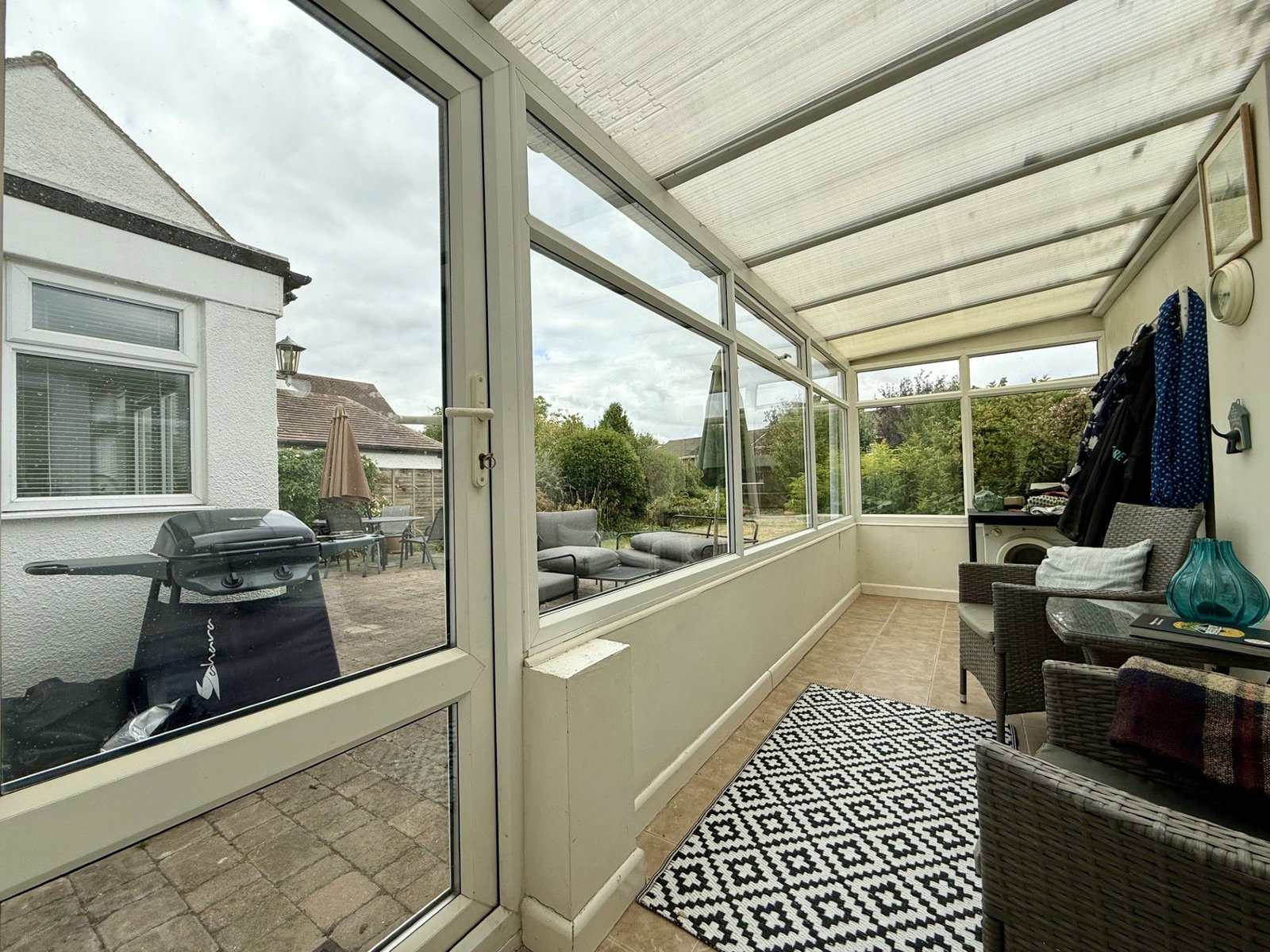 Detached House for sale in Gloucester, Green Lane, Hucclecote, 1447 m²