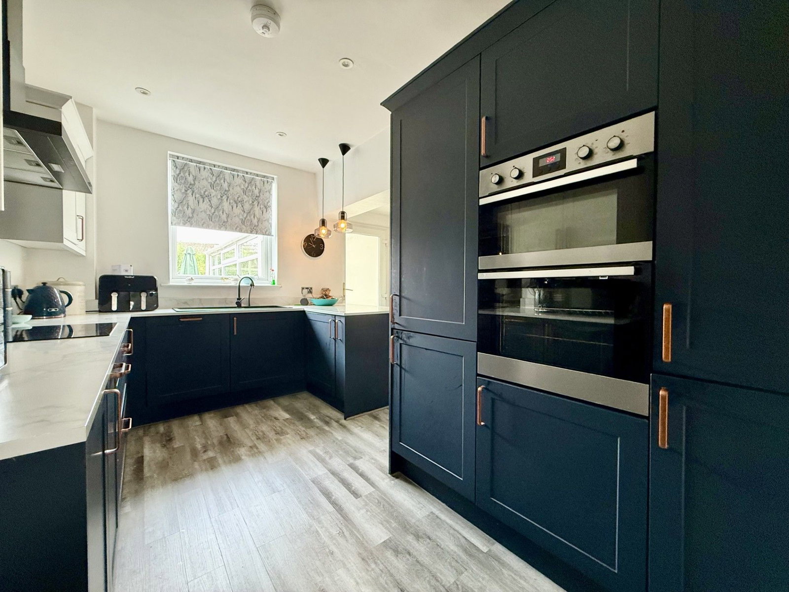 Detached House for sale in Gloucester, Green Lane, Hucclecote, 1447 m²