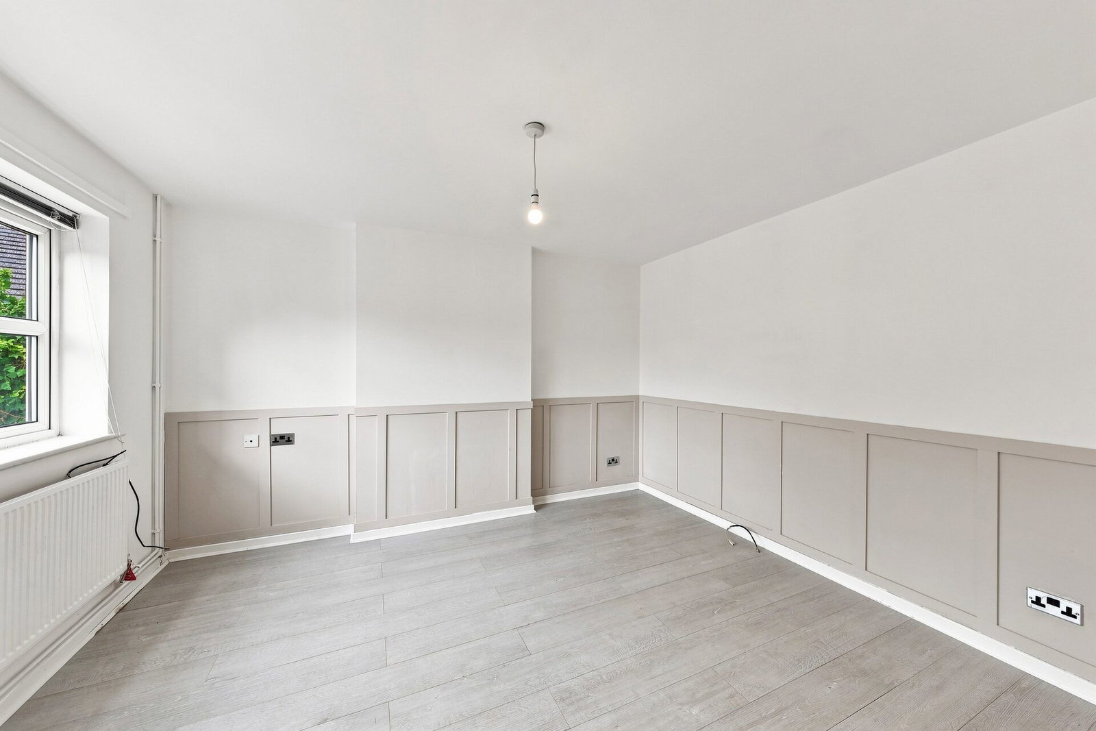 Semi Detached House for sale in Manchester, Scout Drive, Manchester, M23 2SH, 648 m²