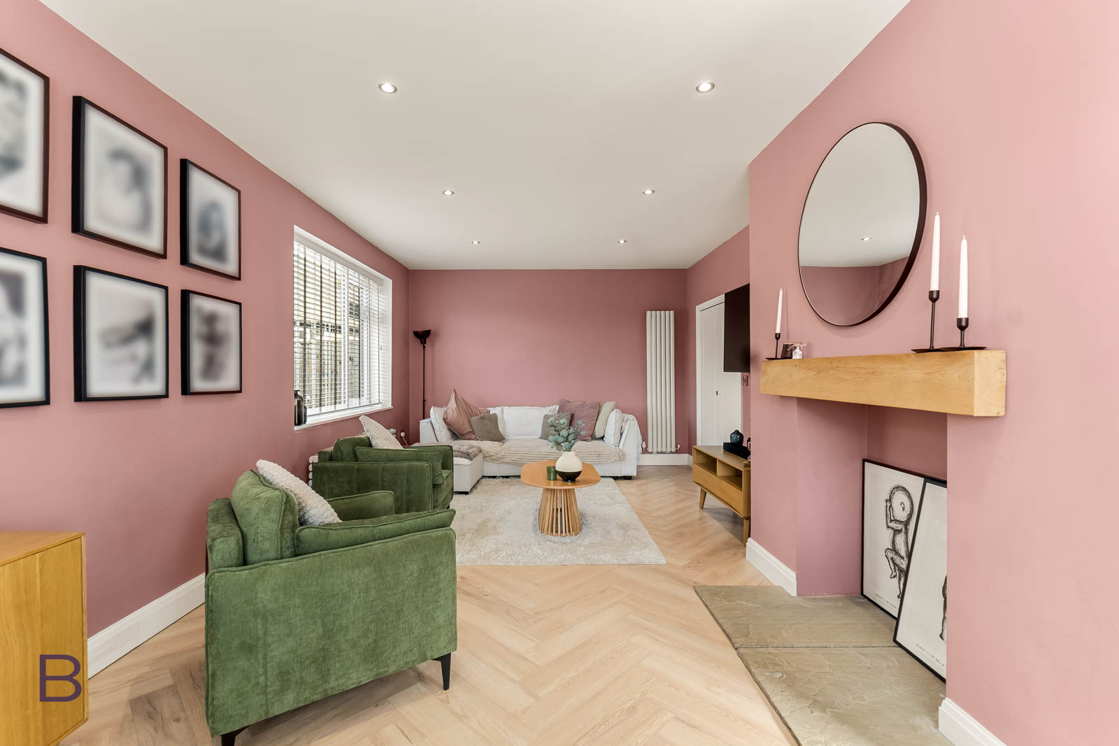 Detached House for sale in Bradford, 110 Reevy Road, Wibsey, BD6., 1561 m²
