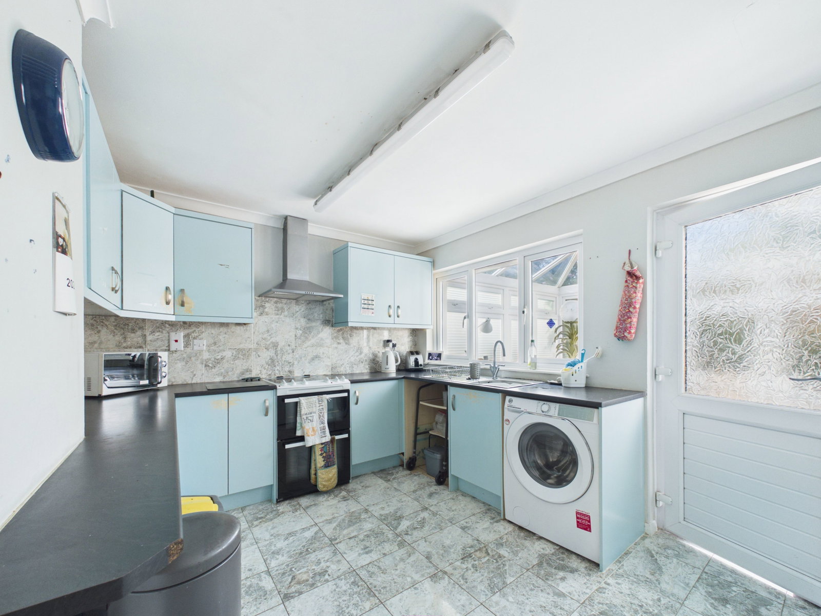 Bungalow in Looe 4
