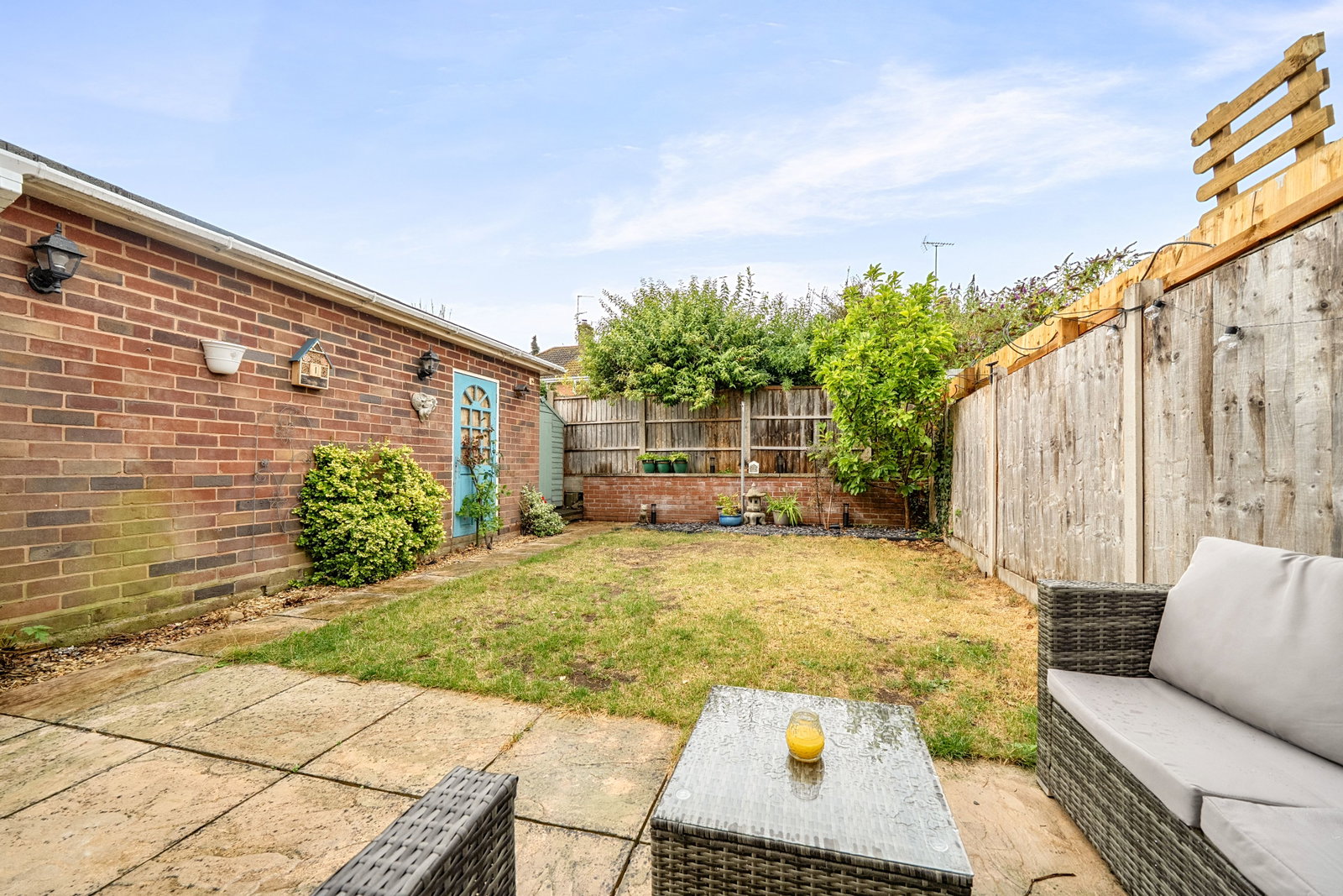 Semi Detached House for sale in Stourport-on-severn, Rydal Close, Stourport-on-severn, DY13 8JX