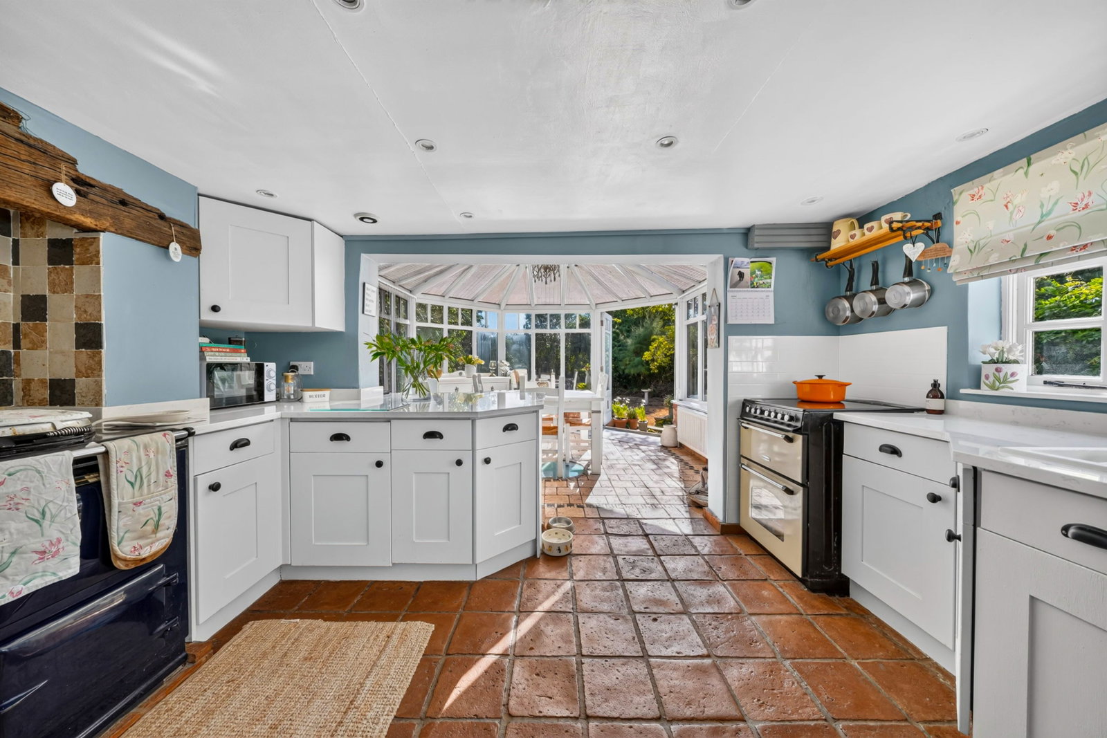 Detached House for sale in Leicester, Thatch Cottage, Baggrave End, Barsby, LE7 4RB