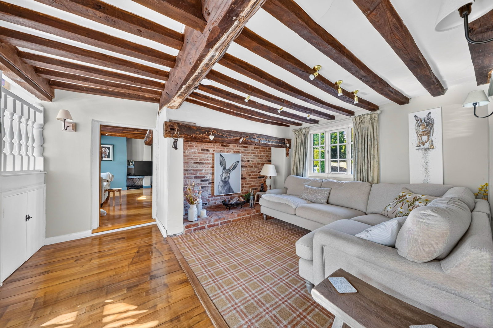 Detached House for sale in Leicester, Thatch Cottage, Baggrave End, Barsby, LE7 4RB