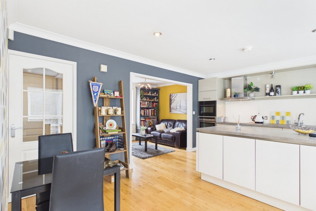 Semi Detached House for sale in Lincoln, 13 Burton Mews, Uphill, Lincoln, LN1 3JP, 1115 m²