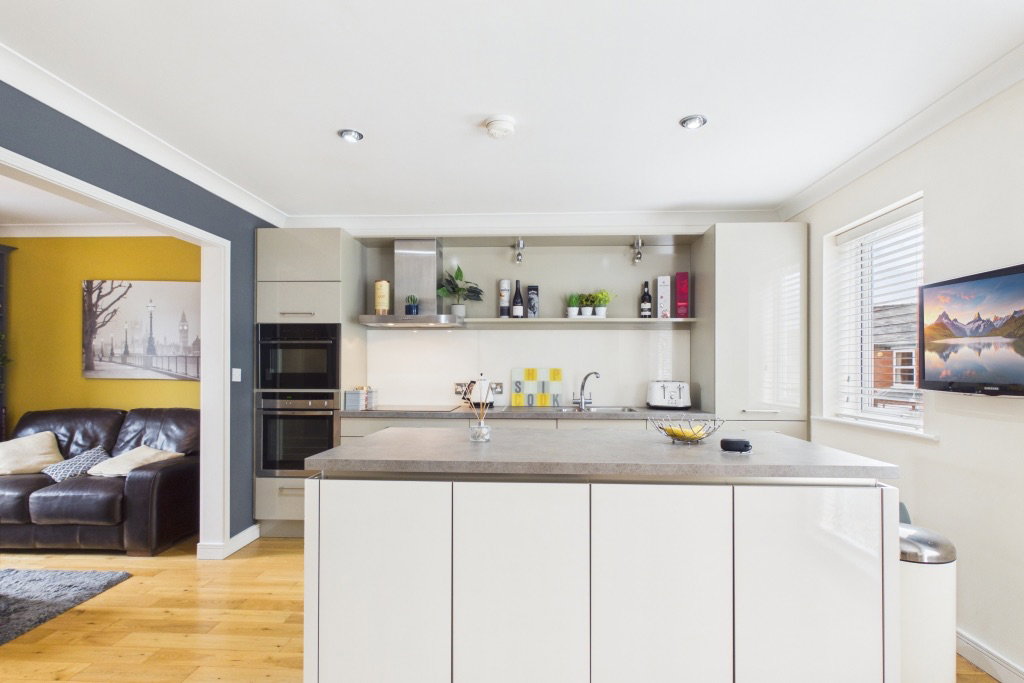 Semi Detached House for sale in Lincoln, 13 Burton Mews, Uphill, Lincoln, LN1 3JP, 1115 m²
