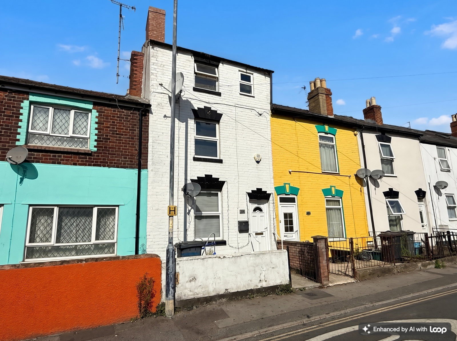 Terraced House for sale in Gloucester, High Street, Gloucester, GL1 4SW, 1023 m²