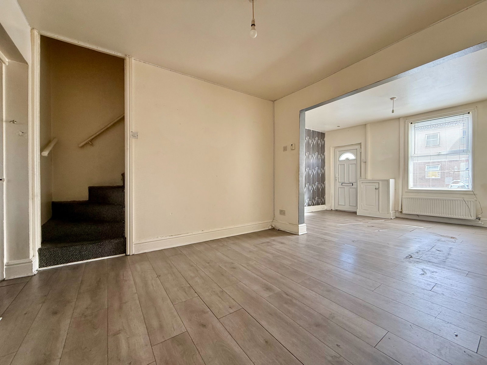 Terraced House for sale in Gloucester, High Street, Gloucester, GL1 4SW