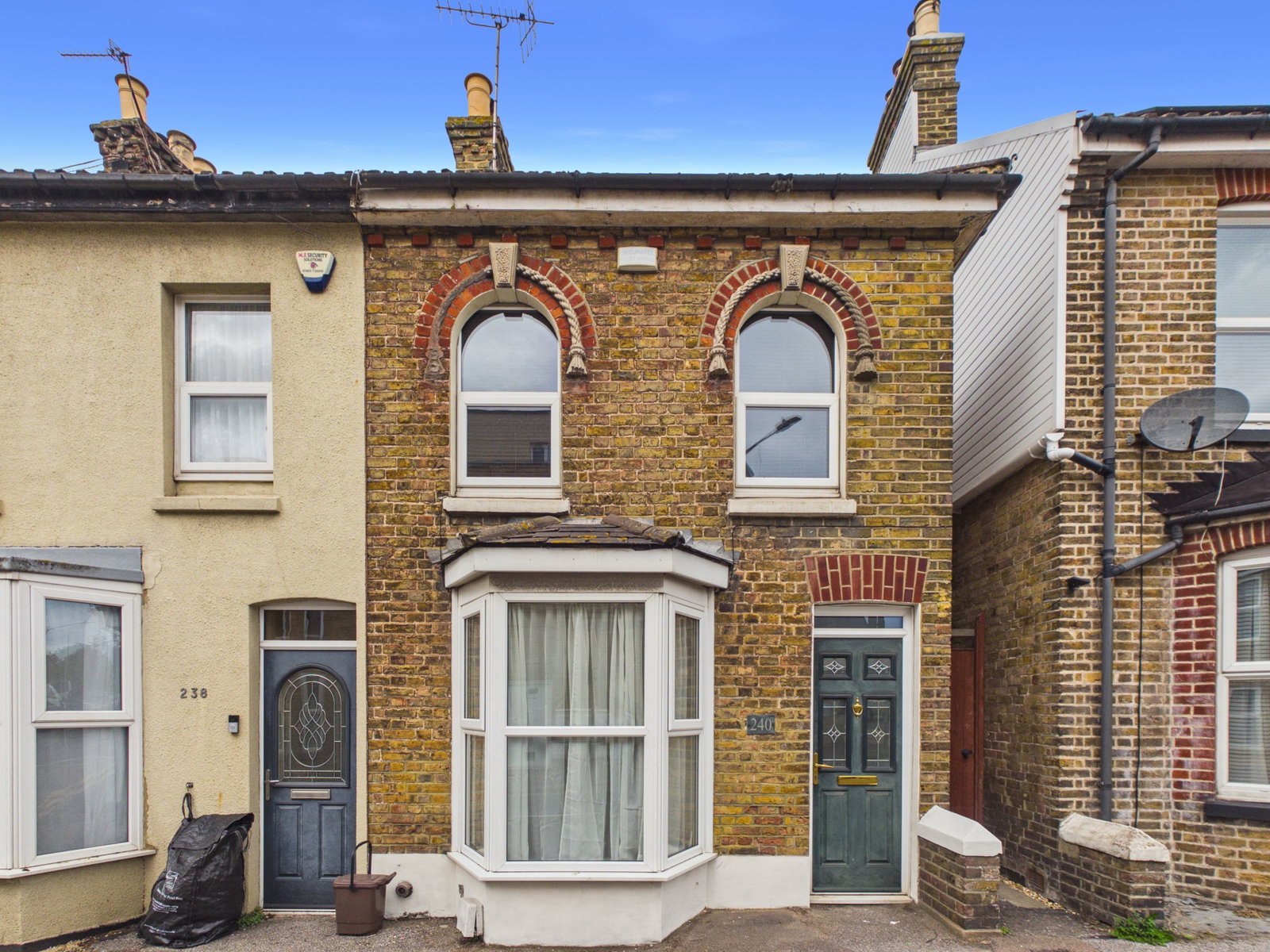 Terraced House for sale in Ramsgate, Newington road CT12