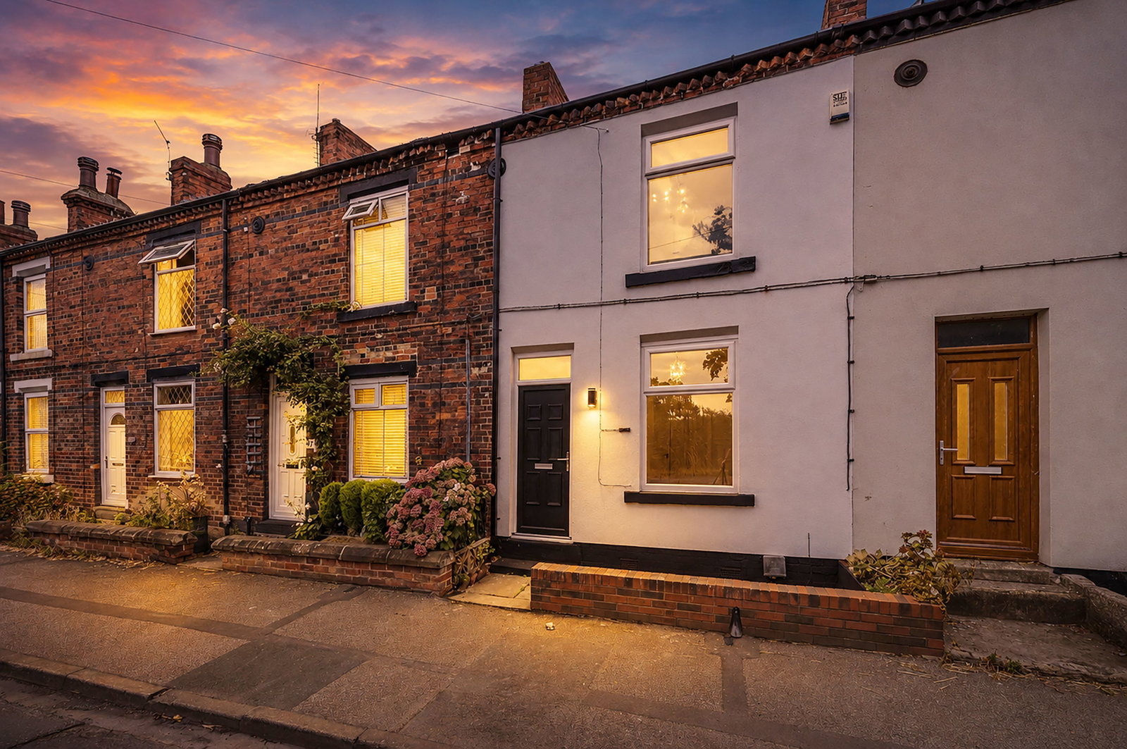 Terraced House for sale in Leeds, Wakefield Road, Garforth, Leeds, LS25 1NE