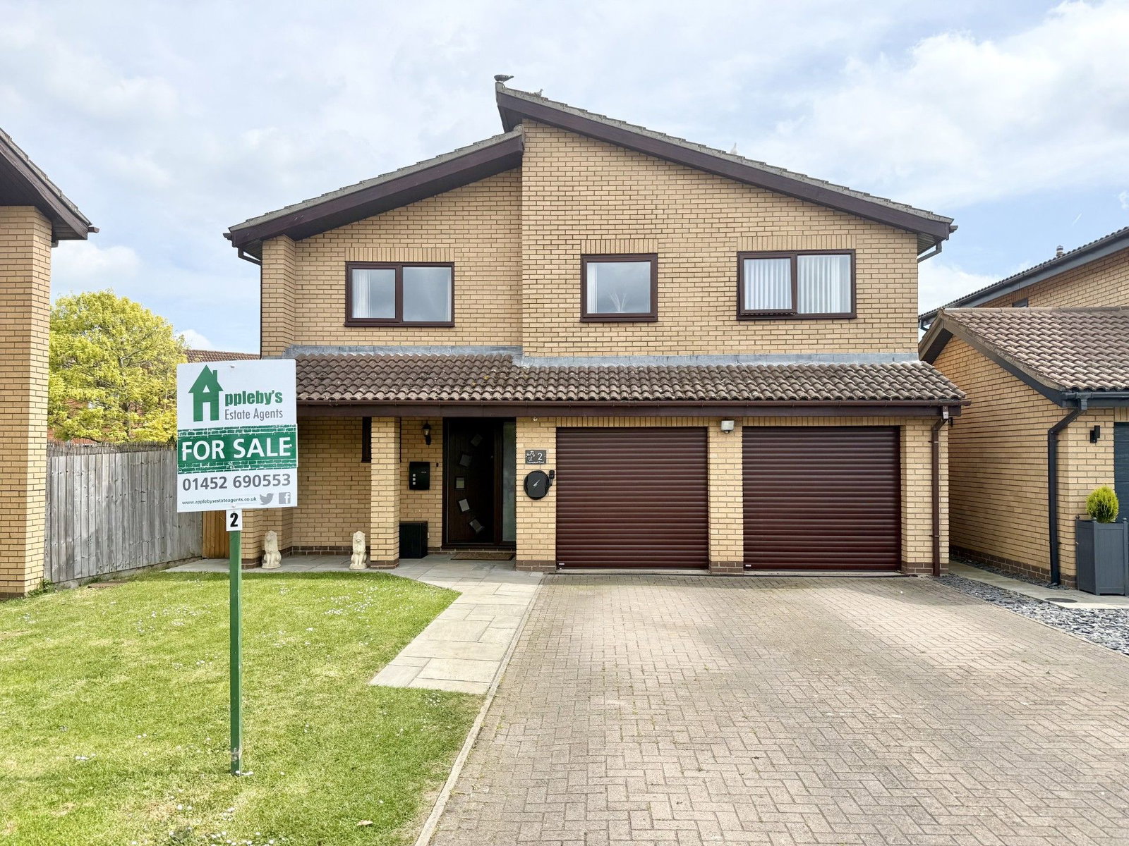 Detached House for sale in Gloucester, Abbeymead, Gloucester, 1675 m²