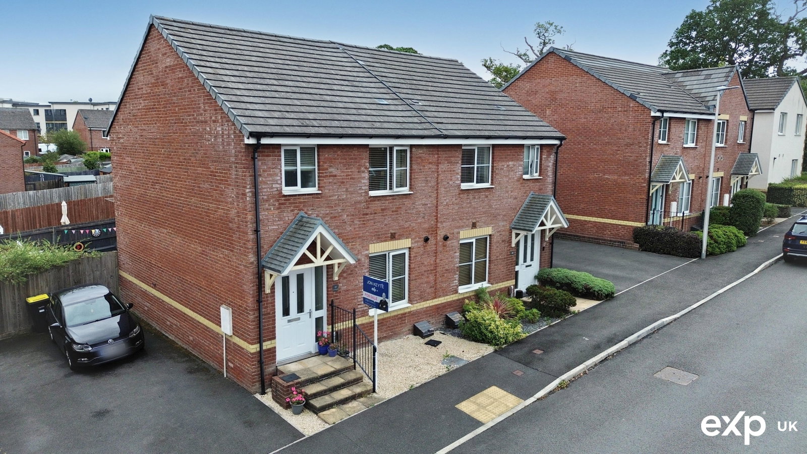 Semi Detached House for sale in Newton Abbot, Cowslip Crescent, Newton Abbot, TQ12 1GR