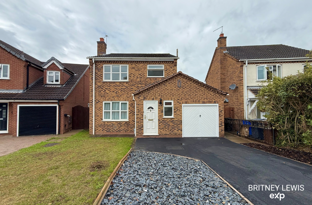 Detached House for sale in Burton-on-trent, Derwent Road, Burton on Trent