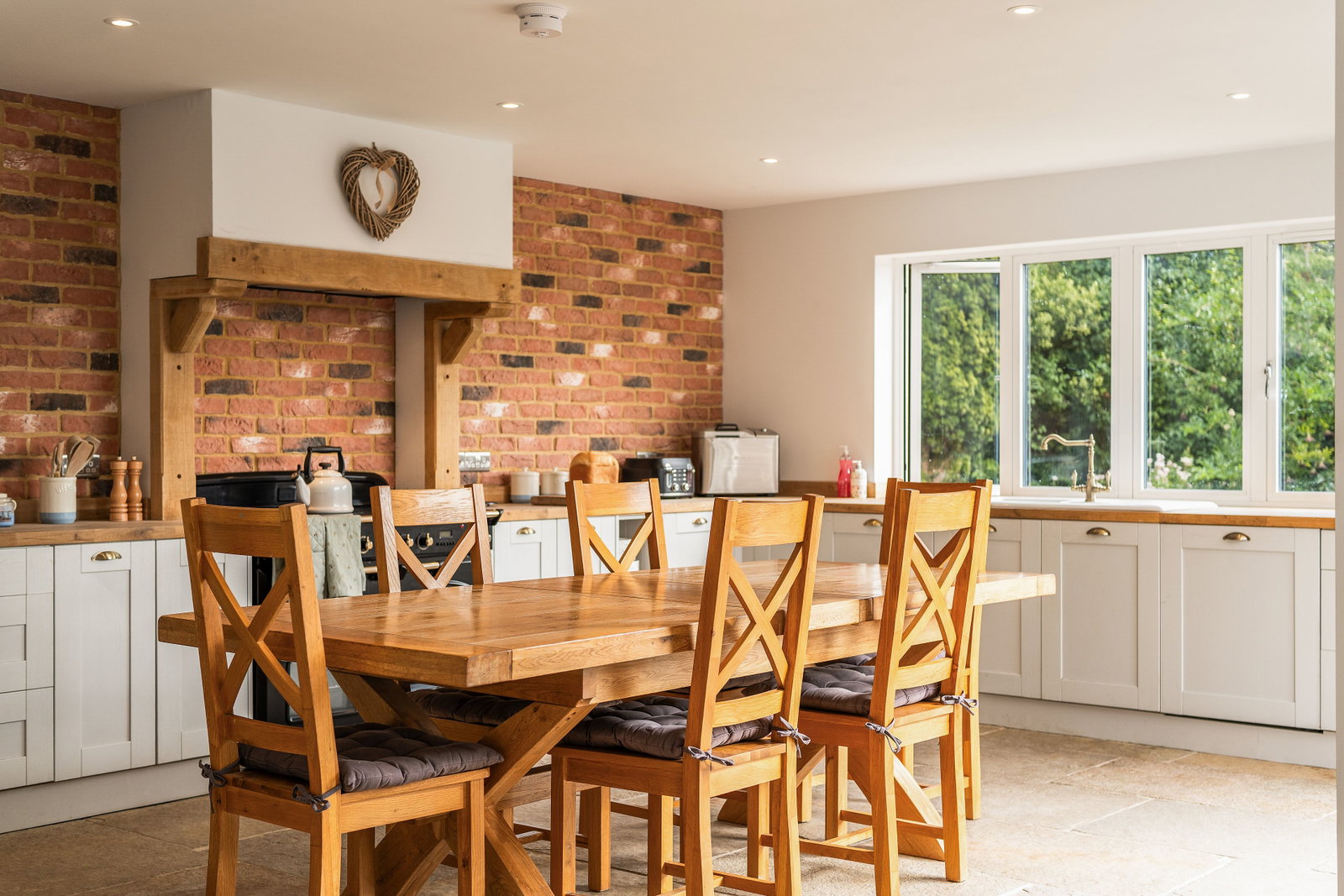 Detached House for sale in Salisbury, Tytherley Road, Winterslow, Salisbury, SP5, 2751 m²