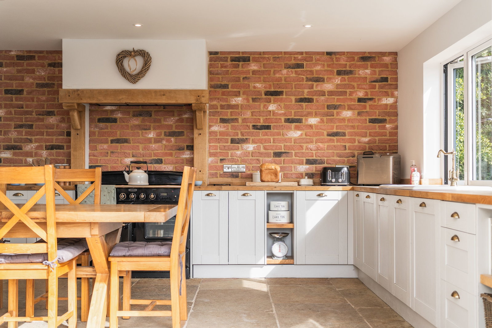 Detached House for sale in Salisbury, Tytherley Road, Winterslow, Salisbury, SP5, 2751 m²