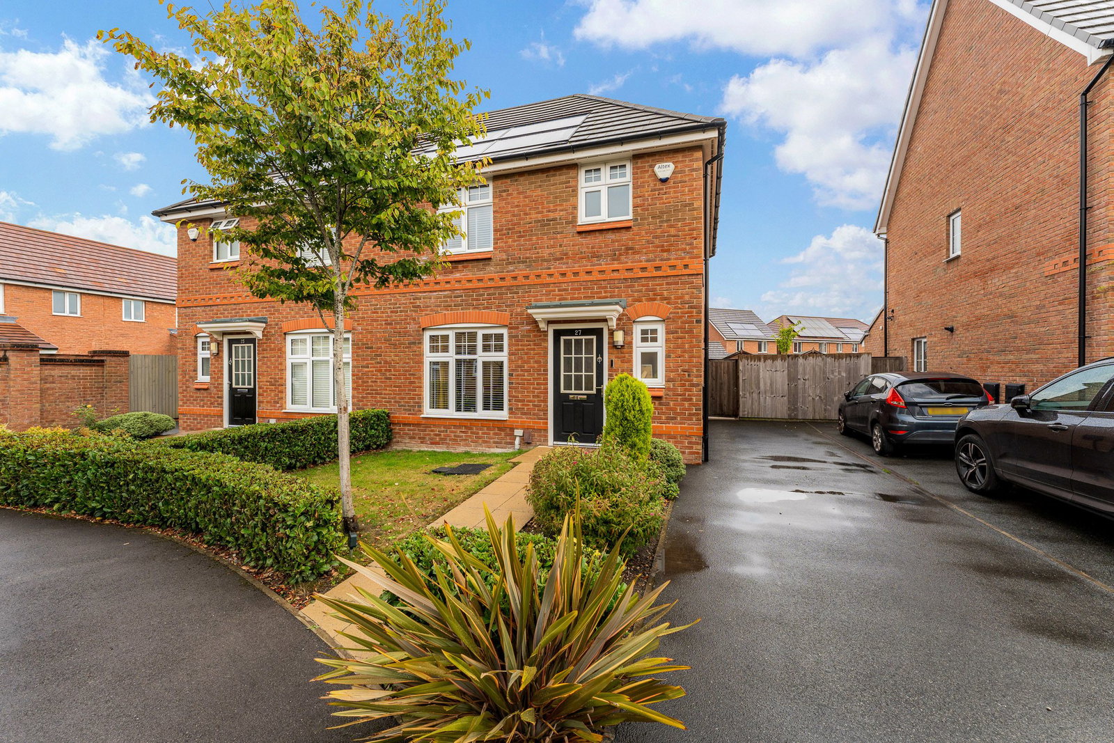 Semi Detached House for sale in Stockport, Newhaven Road, Blackberry Point