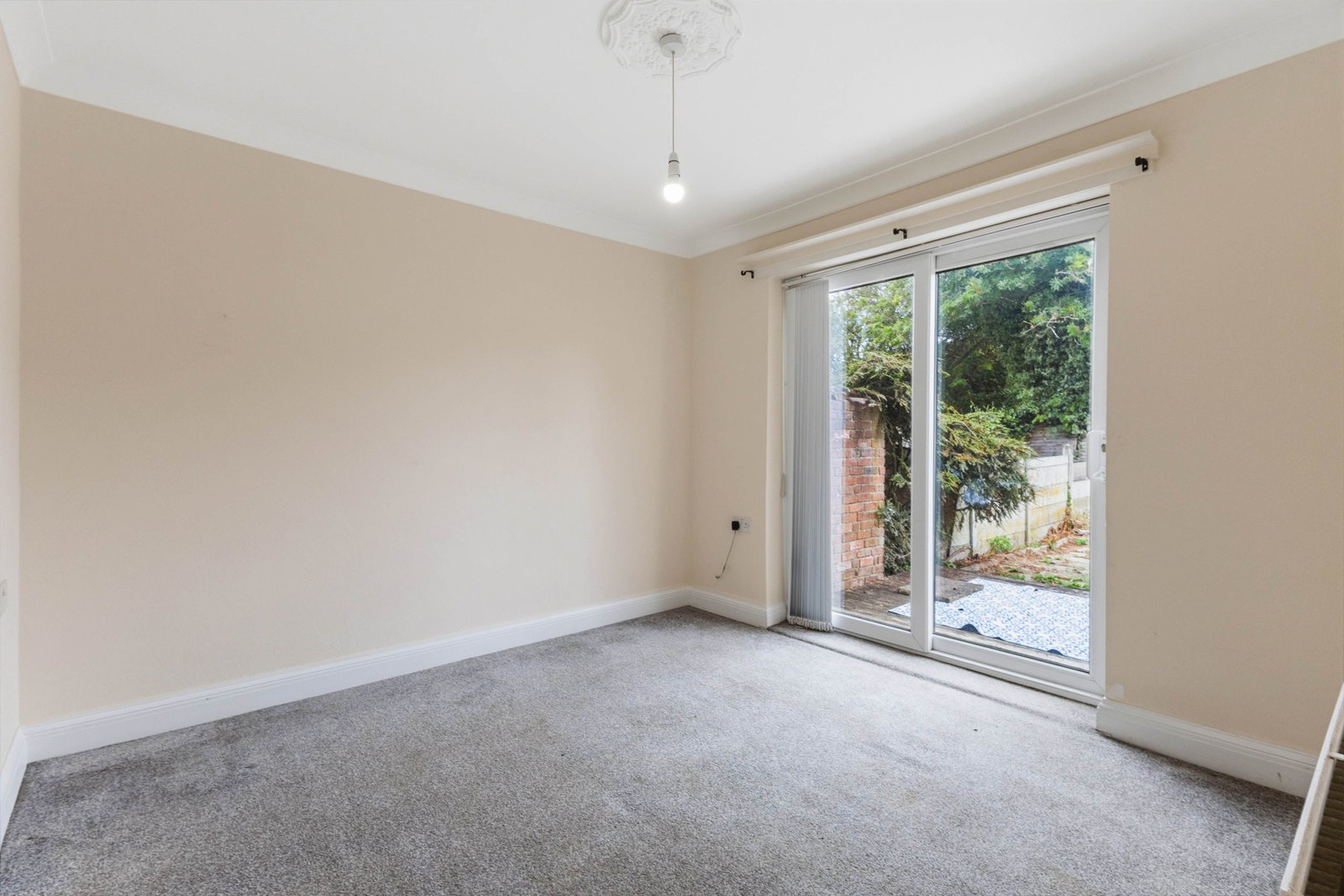 Semi Detached House for sale in Pontefract, Rookhill Road, Pontefract, 846 m²