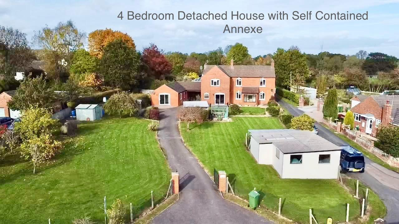 Detached House for sale in Gloucester, Tithe Farm Lane, Birdwood, Gloucester, GL19 3ED, 1987 m²
