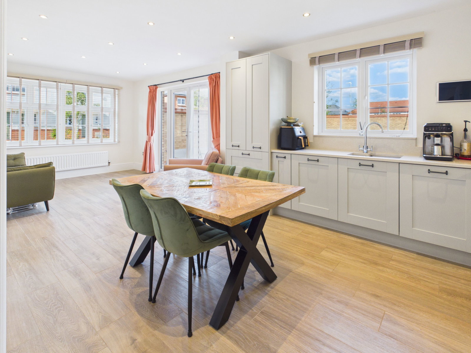 Detached House for sale in Nantwich, Scarborough Grove, Henhull, Nantwich, Cheshire, CW5 6YD, 1427 m²