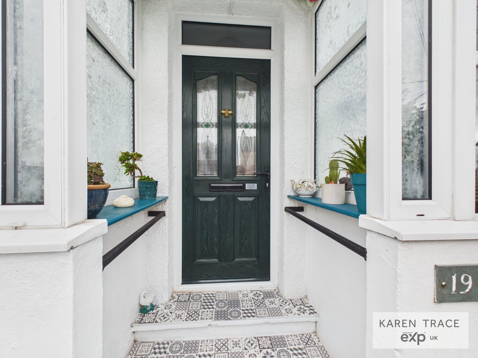 Semi Detached House for sale in St. Austell, Victoria Road, St Austell, PL25