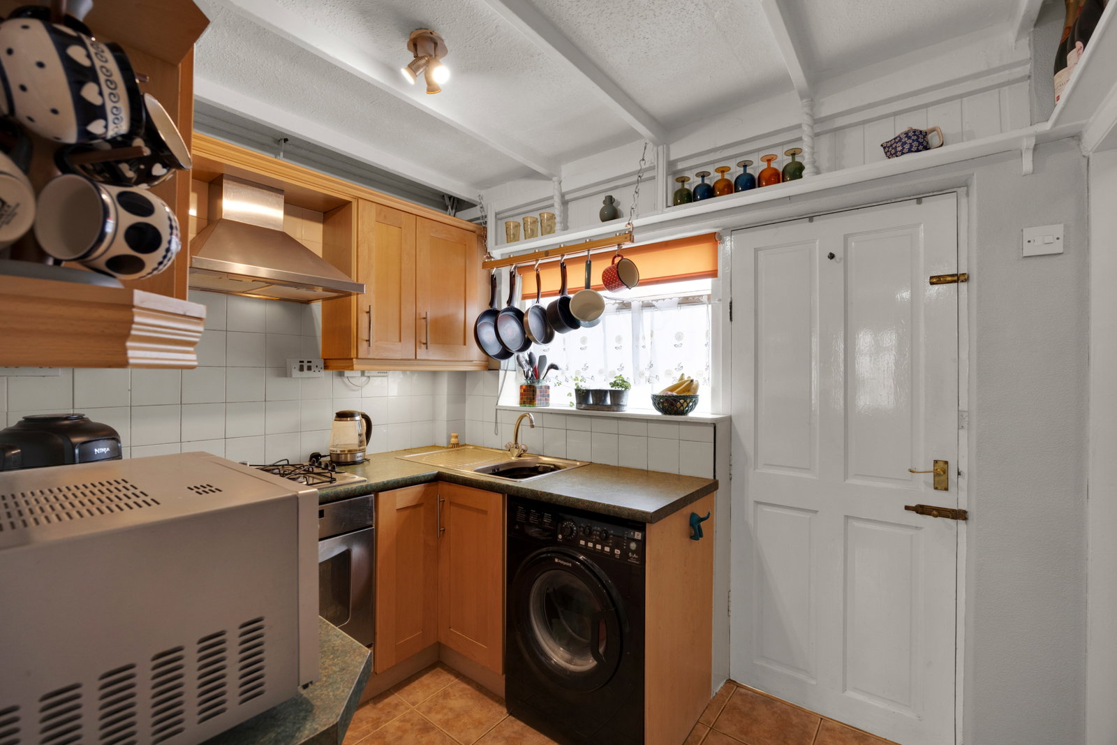 Terraced House for sale in Sandbach, Betchton Road, Malkins Bank, CW11