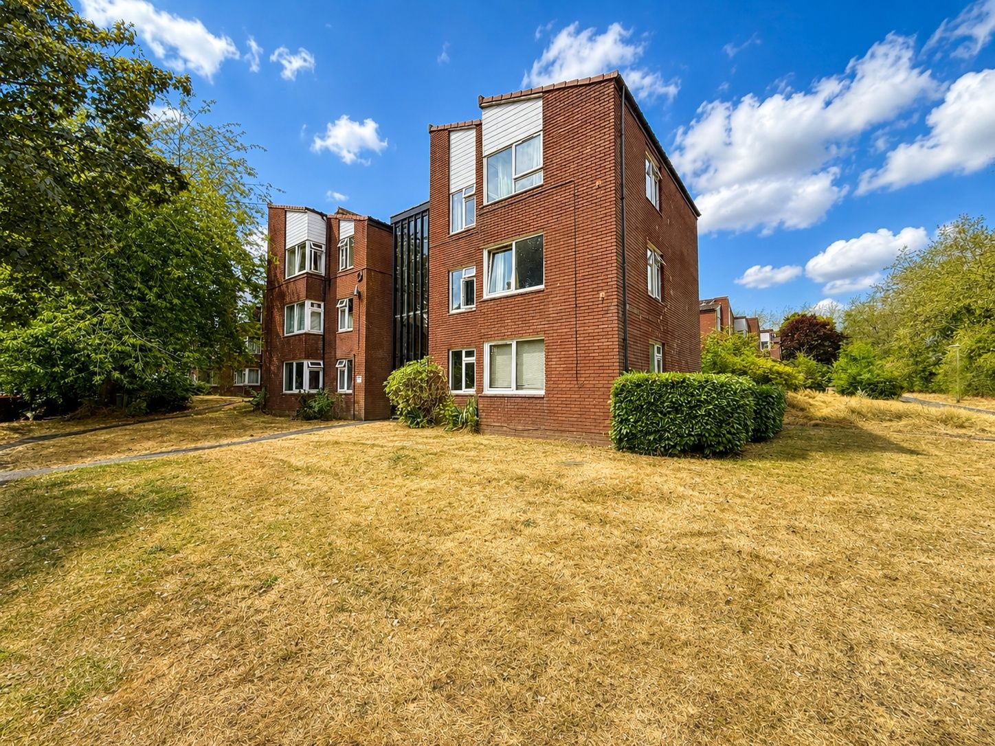 Flat in Telford