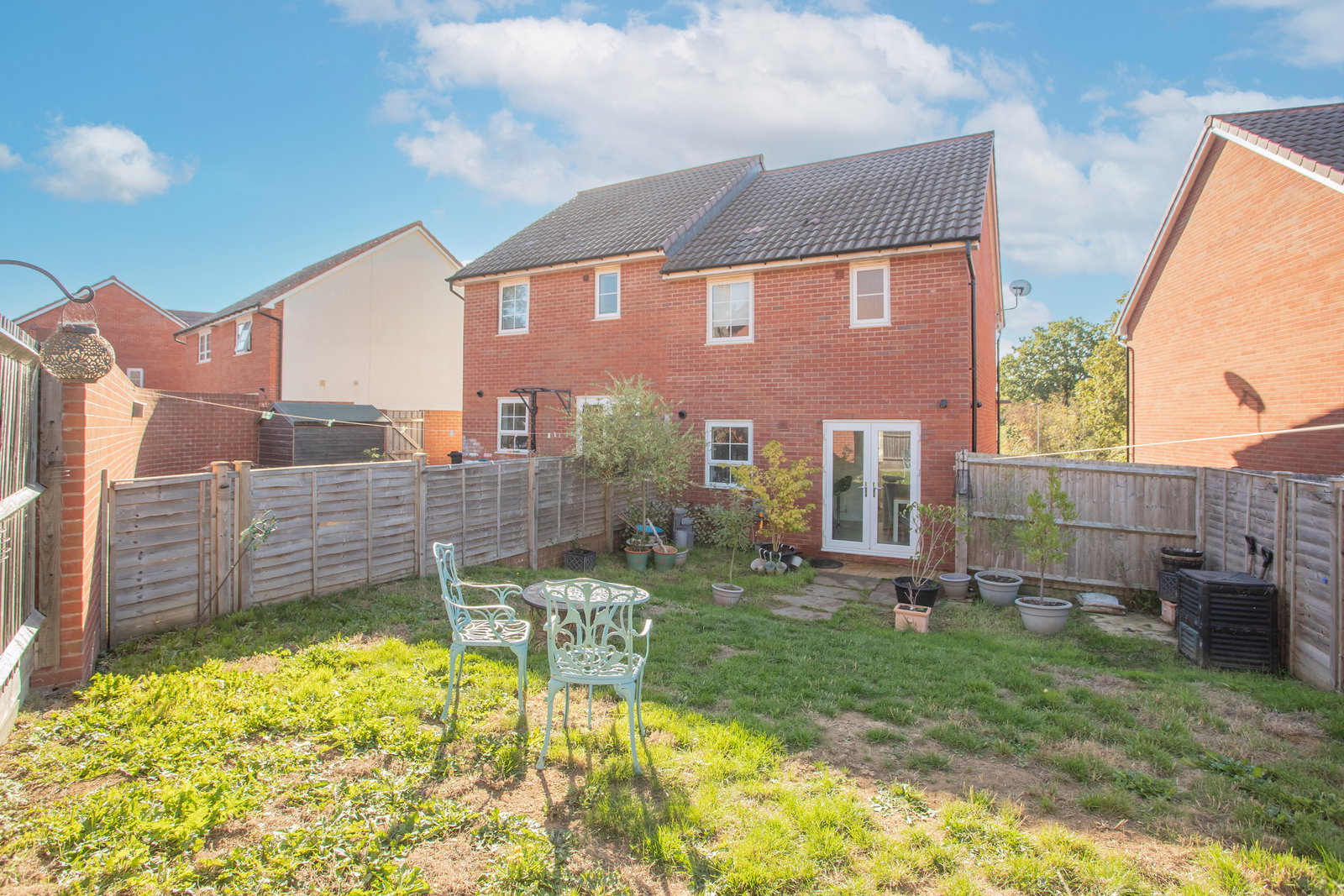 Semi Detached House for sale in Chippenham, Gainey Gardens, Chippenham