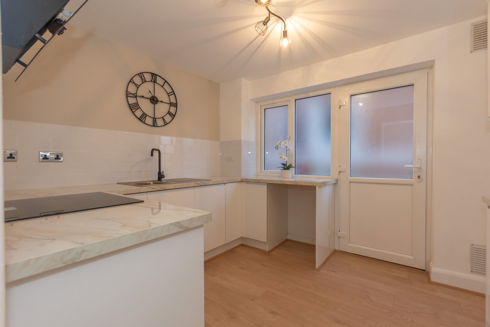 Semi Detached House for sale in Dudley, Redwood Avenue, Dudley, DY1 3TS