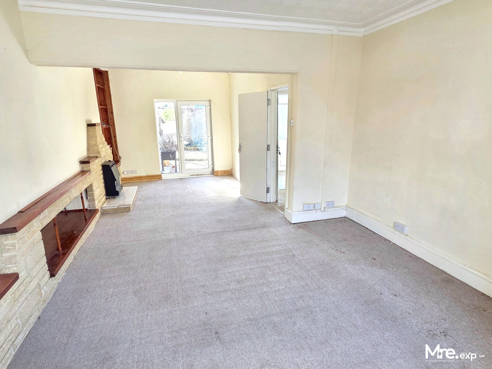 End Of Terrace House for sale in Neath, Old Road, Neath, SA11 2EY