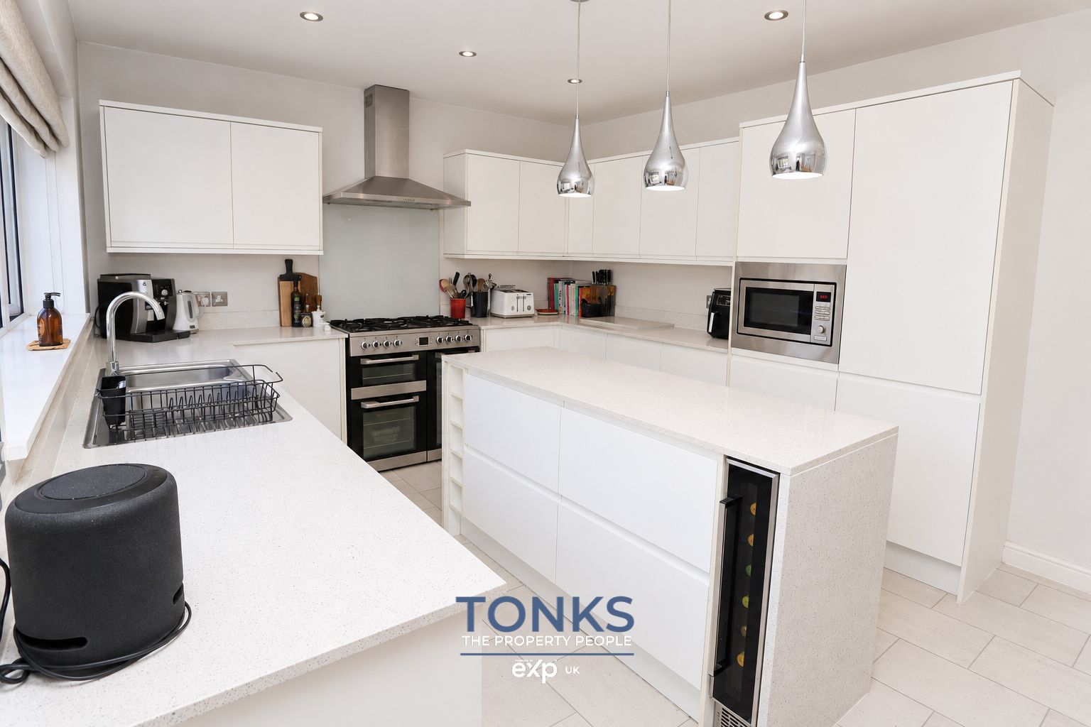 Detached House for sale in Dudley, Elizabeth Grove, Dudley, DY2 7TG