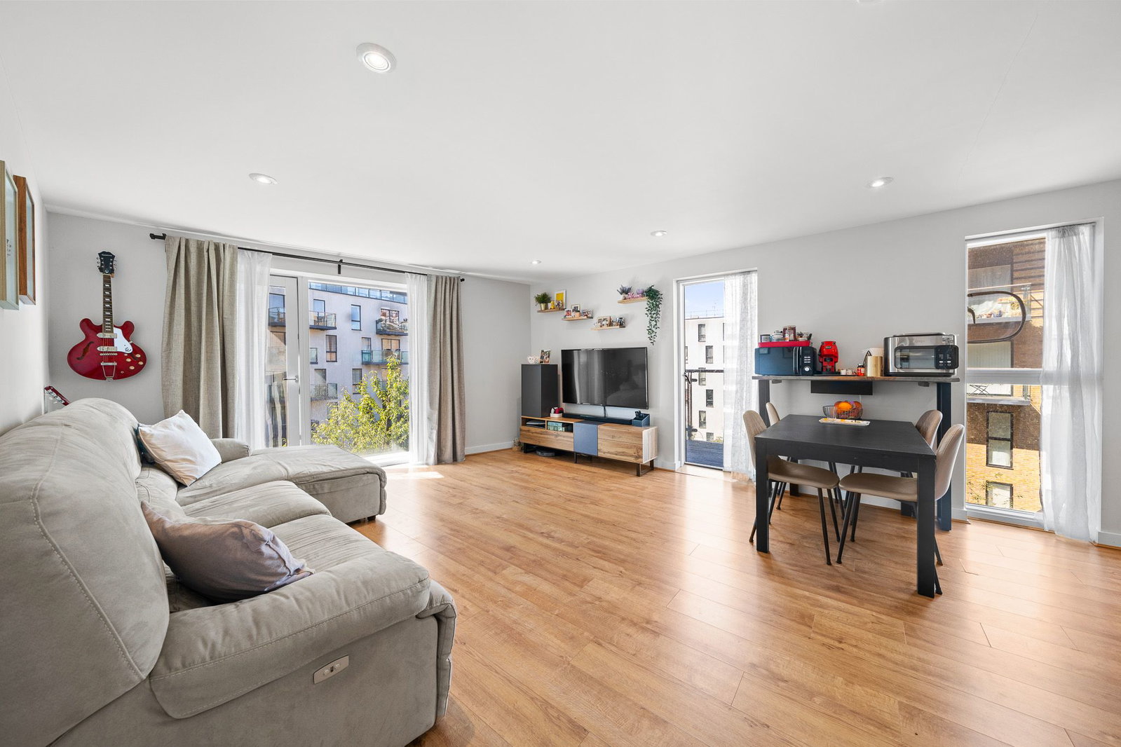Apartment for sale in London, Hester House, 72 - 78 Conington Road, Lewisham SE13 7FL, 834 m²
