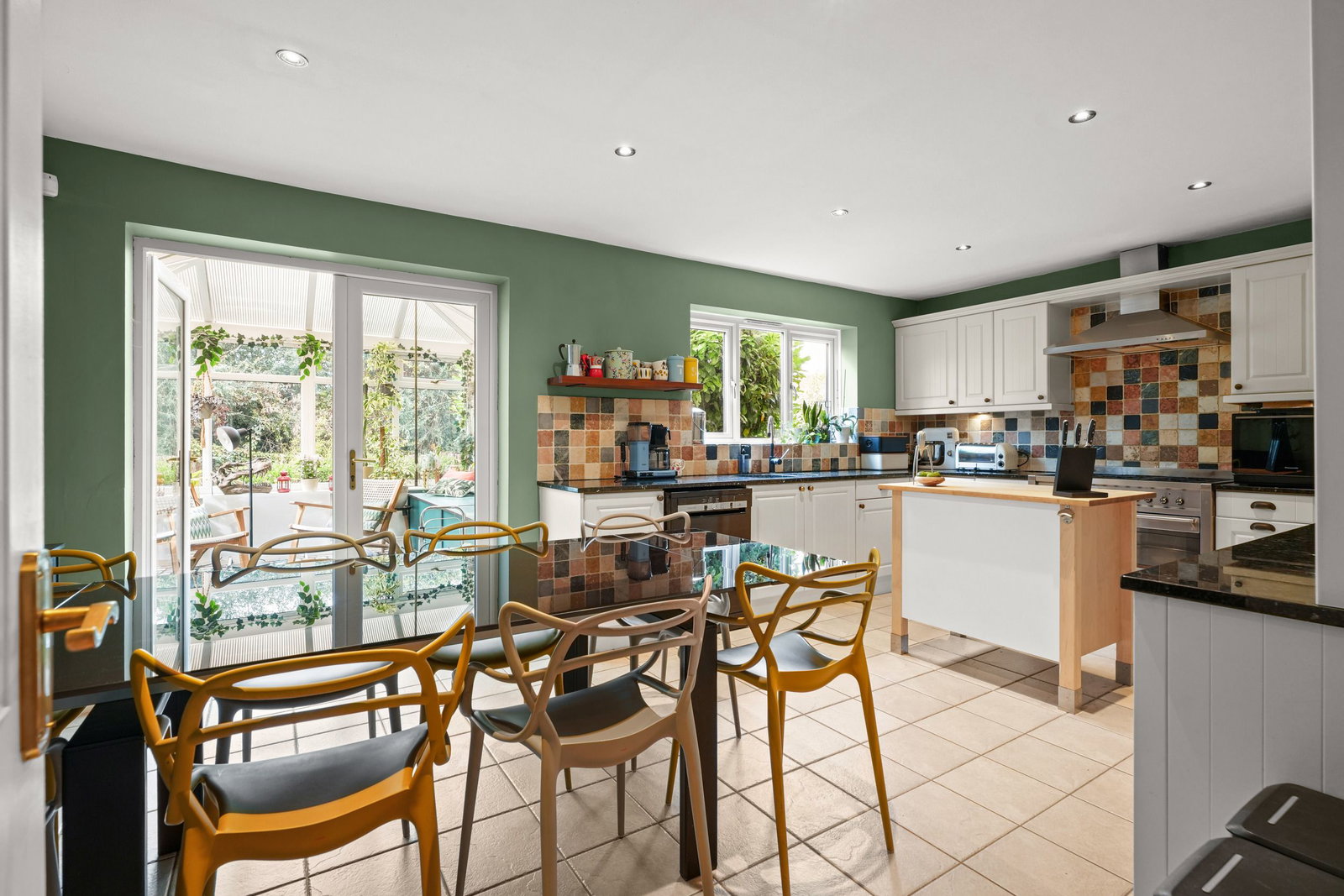 Detached House for sale in Milton Keynes, Ayrton Close, Grange Farm, Milton Keynes, MK8 0PA, 2000 m²