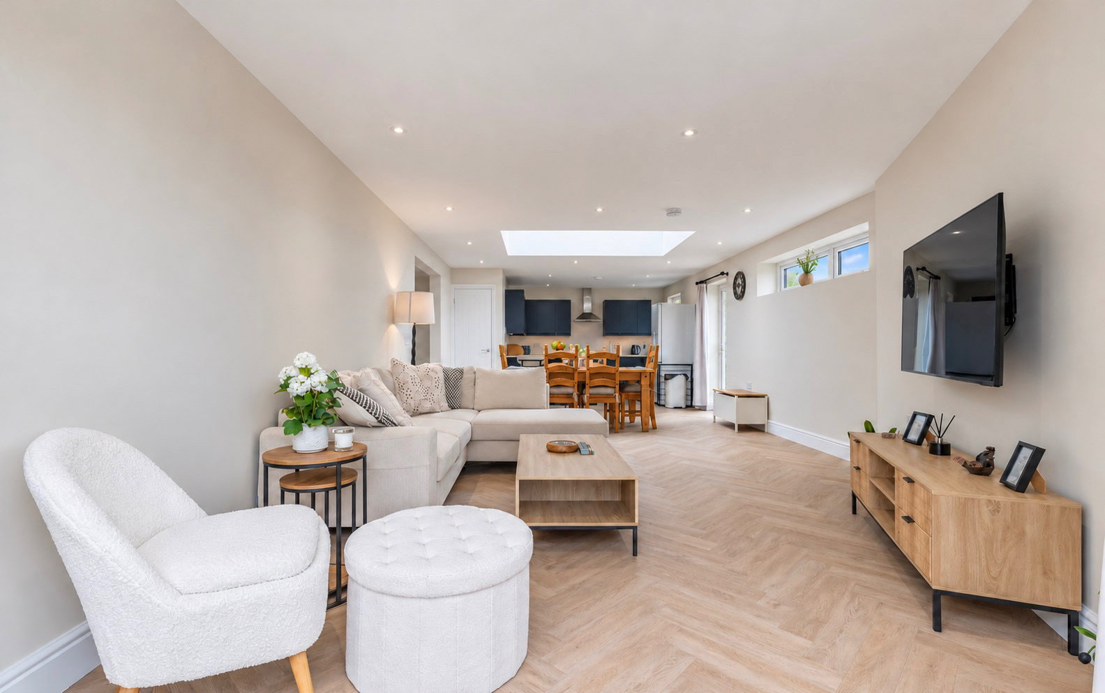 Bungalow for sale in Chatham, Beacon Road, Medway, ME5
