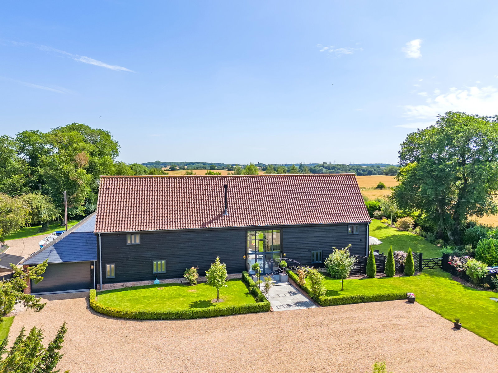 Detached House for sale in Ipswich, Willow Barn, Manor Road, Elmsett, IP7 6PJ, 3602 m²