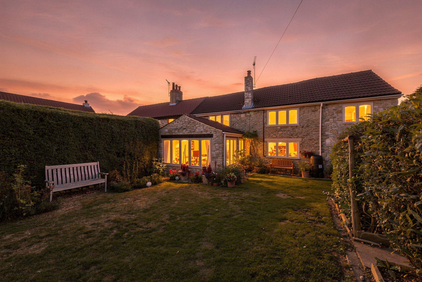 Semi Detached House for sale in Pontefract, Main Street, Kirk Smeaton, WF8