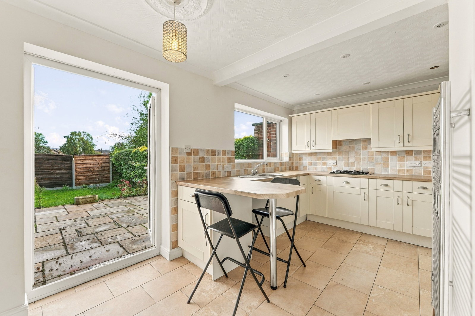 Terraced House for sale in Macclesfield, Earlsway, Macclesfield, 1033 m²