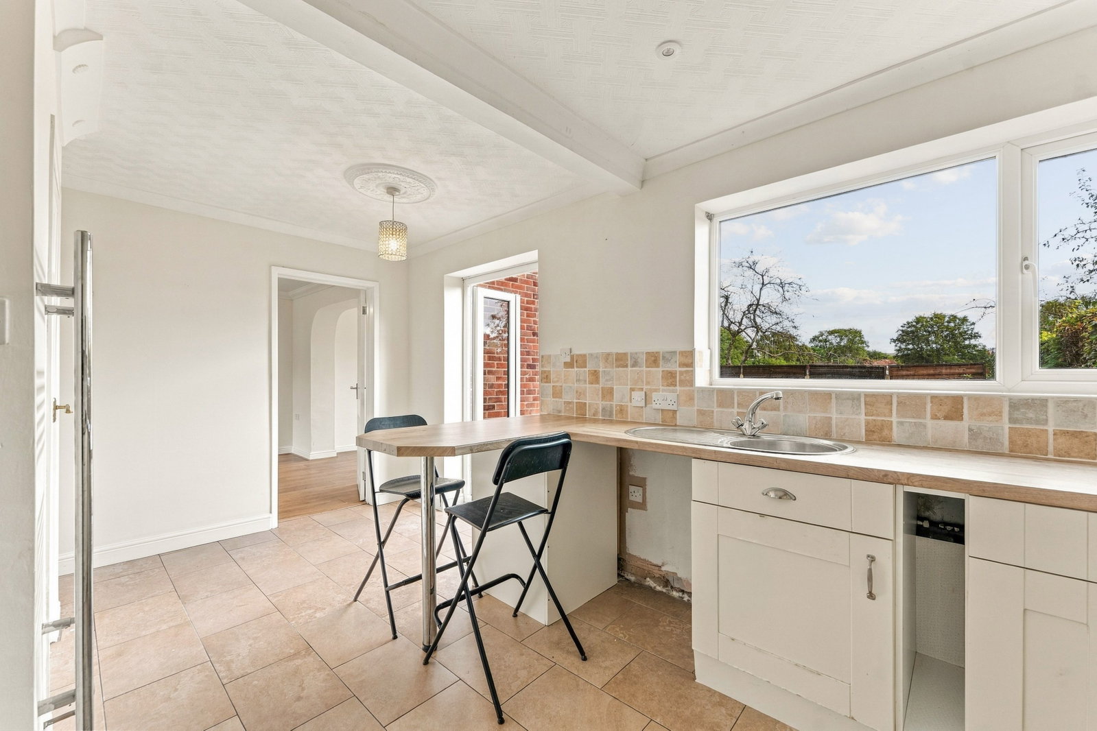 Terraced House for sale in Macclesfield, Earlsway, Macclesfield, 1033 m²