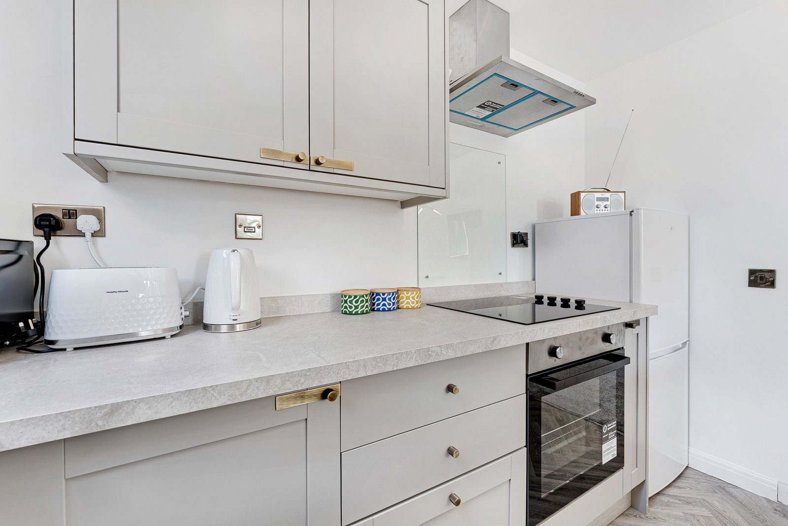 Flat for sale in Manchester, Charlton Avenue, Prestwich, Manchester, M25 0BE