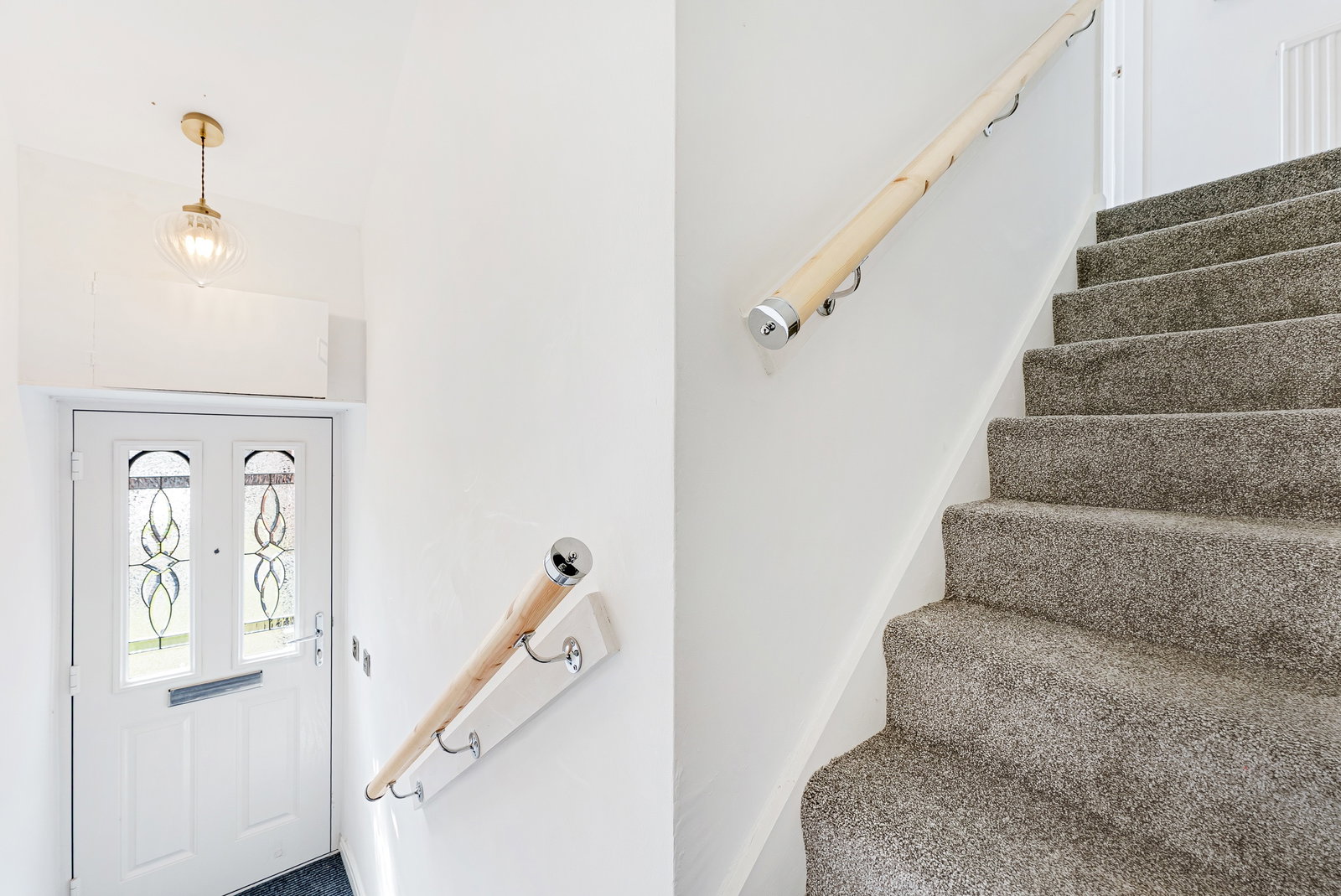 Flat for sale in Manchester, Charlton Avenue, Prestwich, Manchester, M25 0BE