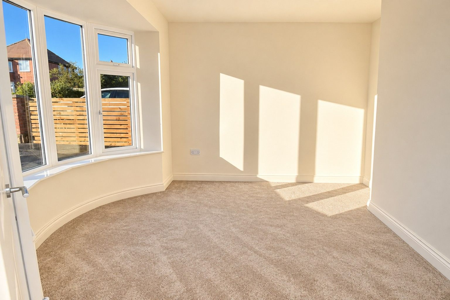 Semi Detached House for sale in Harrogate, Hawes Road, Harrogate HG1 4SE, 861 m²