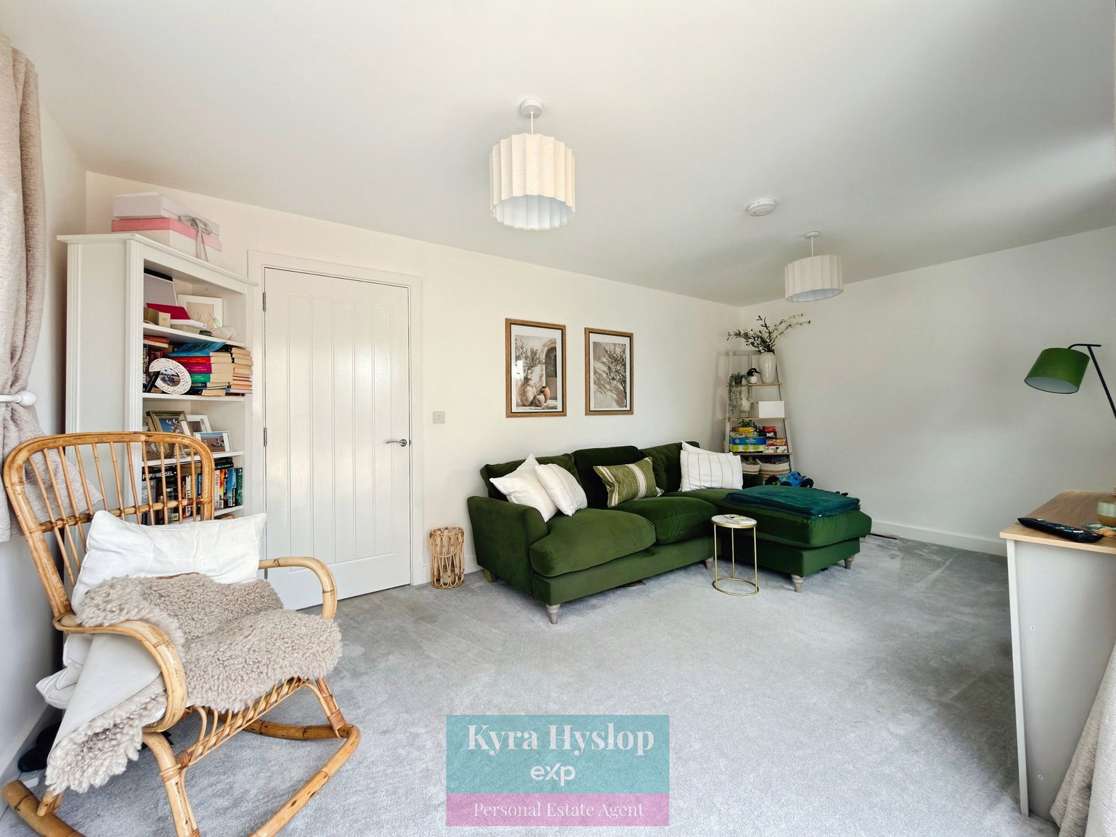Semi Detached House for sale in Exeter, Copse Crescent, Exeter, EX1 3YE, 1055 m²
