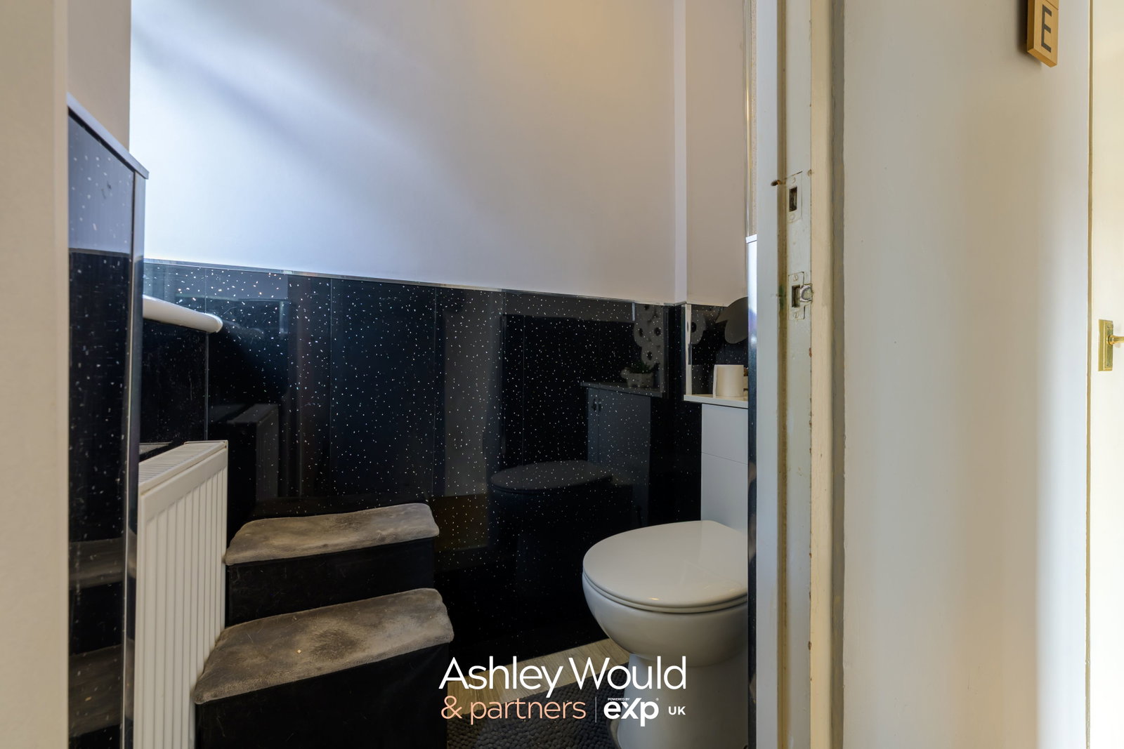 Semi Detached House for sale in Oldbury, Bredon Road, Oldbury, B69
